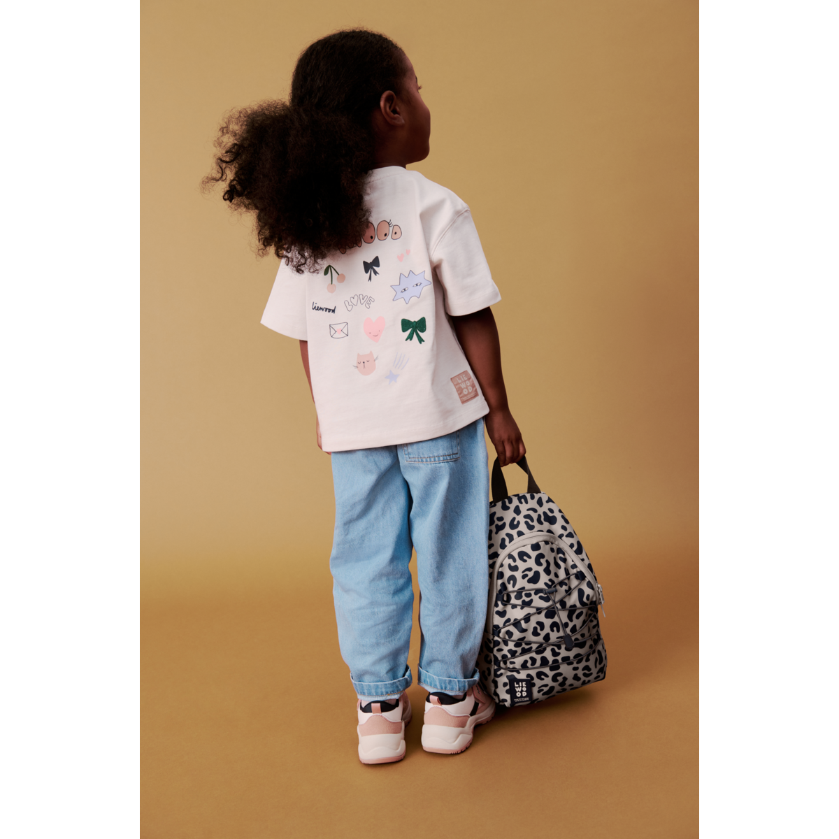 Sandy Mood Print Thick Organic Cotton T-Shirt with Boxy Fit & Dropped Shoulders for Kids School & Weekend