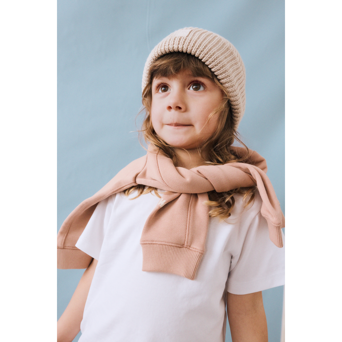 Classic White Organic Cotton T-Shirt with Relaxed Loose Fit & Ribbed Crew Neck for Kids Everyday Wear